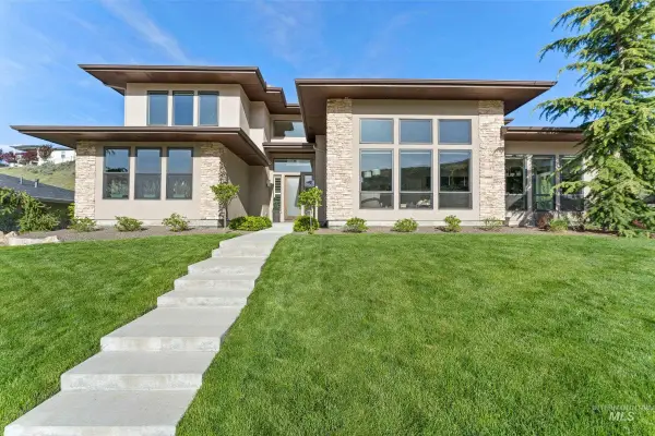 4054 N N Goshawk Place, Boise, ID 83703