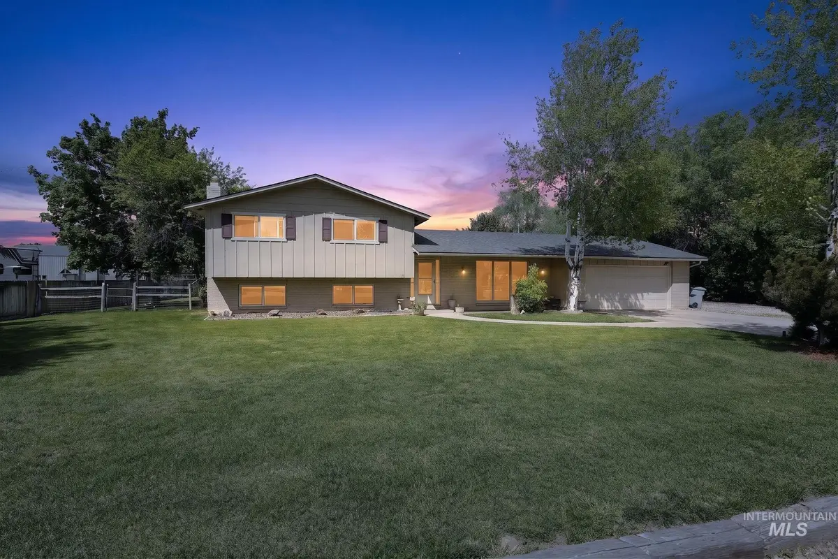 10100 W Saranac Dr, Boise, ID 83709 - #1