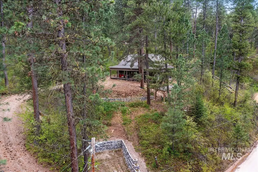 75 Castle Mountain Dr, Garden Valley, ID 83622 - #2