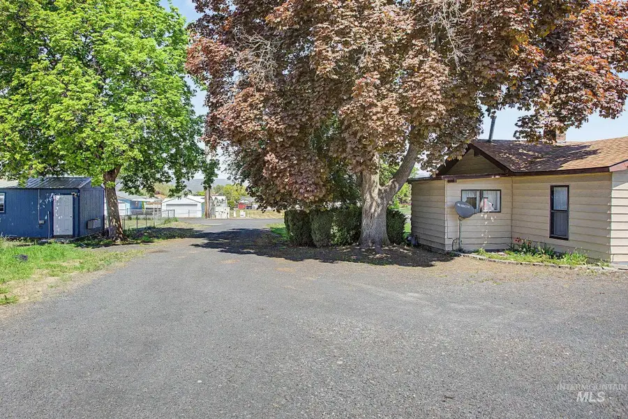 1534 Grelle Ave., Lewiston, ID 83501 - #3