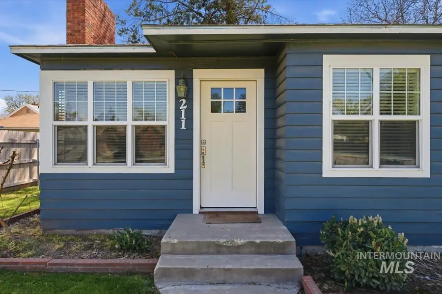 211 W. Dewey Ave., Nampa, ID 83686 - #3