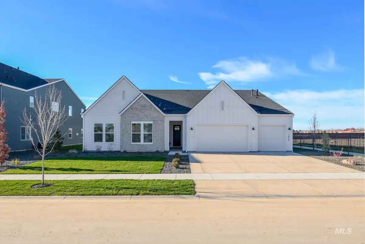 1435 N Shelby Ave, Eagle, ID 83616 - #1