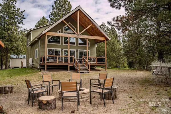 21 Melonie Loop, Cascade, ID 83611
