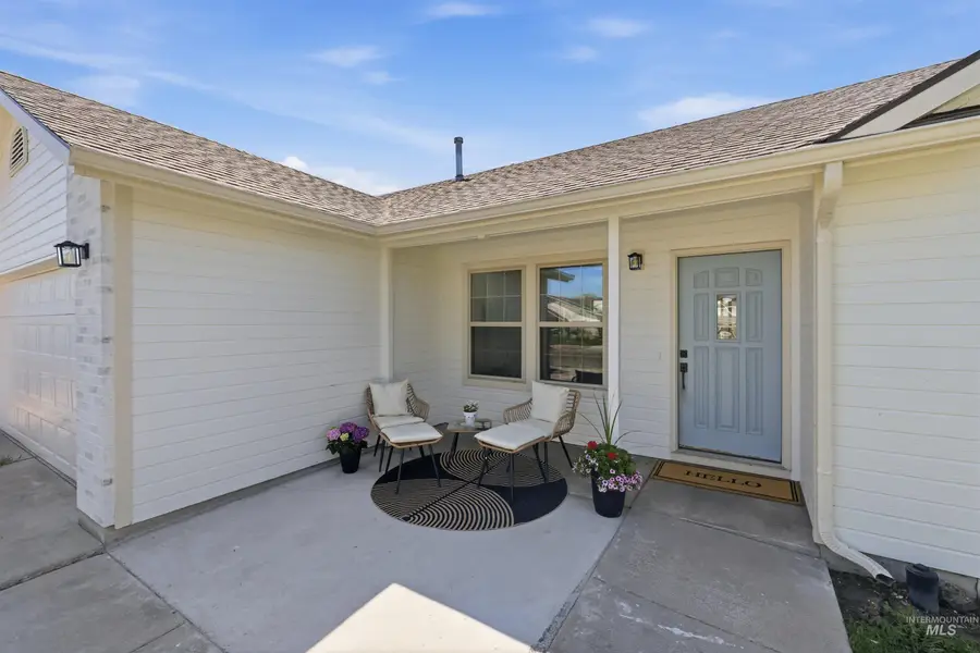 3113 Parkview Way, Nampa, ID 83687 - #2