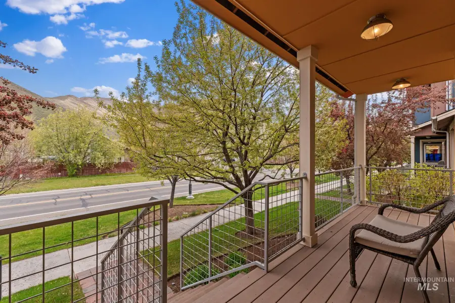 2483 Woodside Blvd, Hailey, ID 83333 - #2