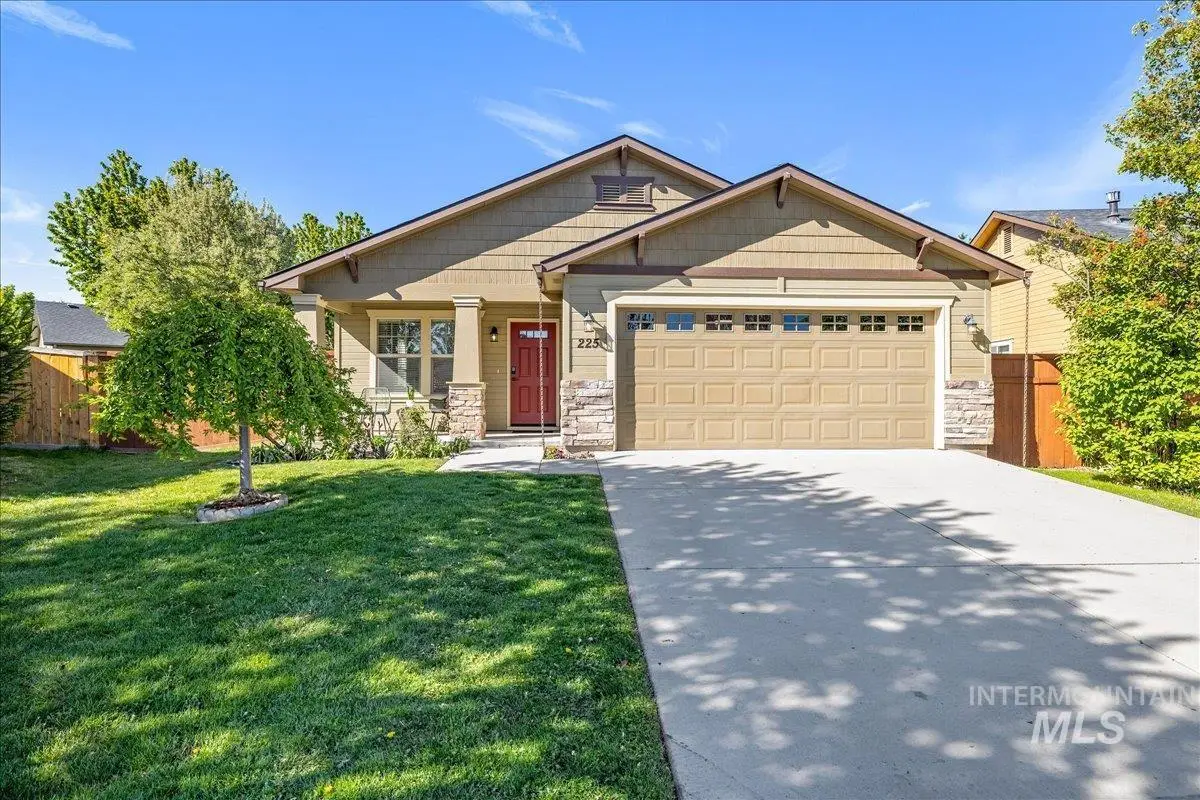 225 E Indian Rocks Ct, Meridian, ID 83646 - #1
