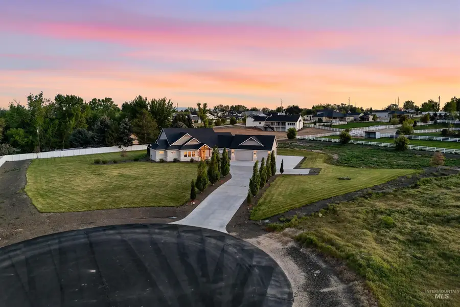 24165 Boer Goat Ave, Caldwell, ID 83607 - #2
