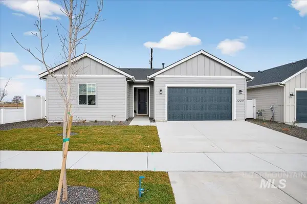 8580 W Millcreek Dr, Star, ID 83669