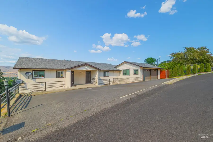 2841 Mayfair Dr, Lewiston, ID 83501 - #2