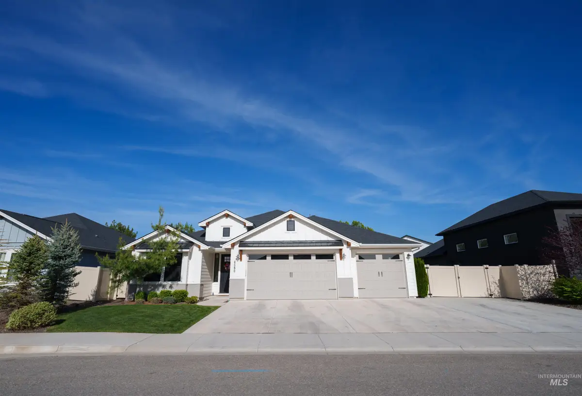 4580 N Bryce Canyon Ave, Meridian, ID 83646 - #1