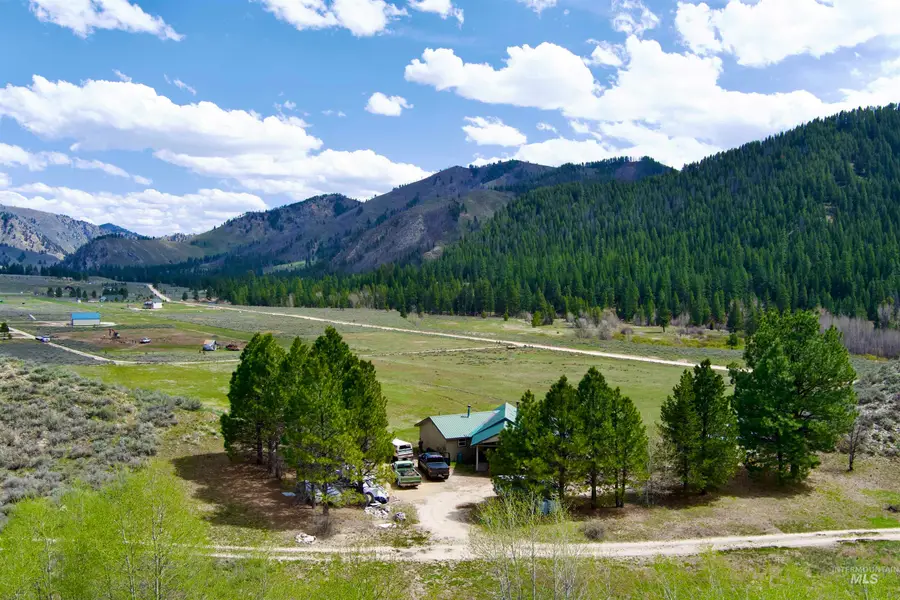 4942 E Baumgartner Rd, Featherville, ID 83647 - #2