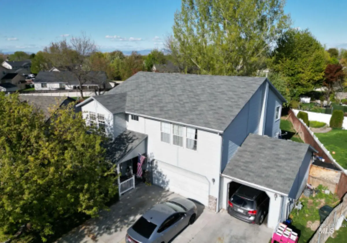 2400 N Hawaiian Hawk Pl, Kuna, ID 83634 - #1