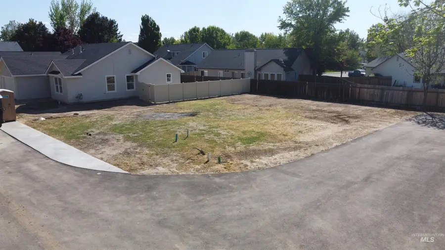 9593 W Irving St, Boise, ID 83704 - #2