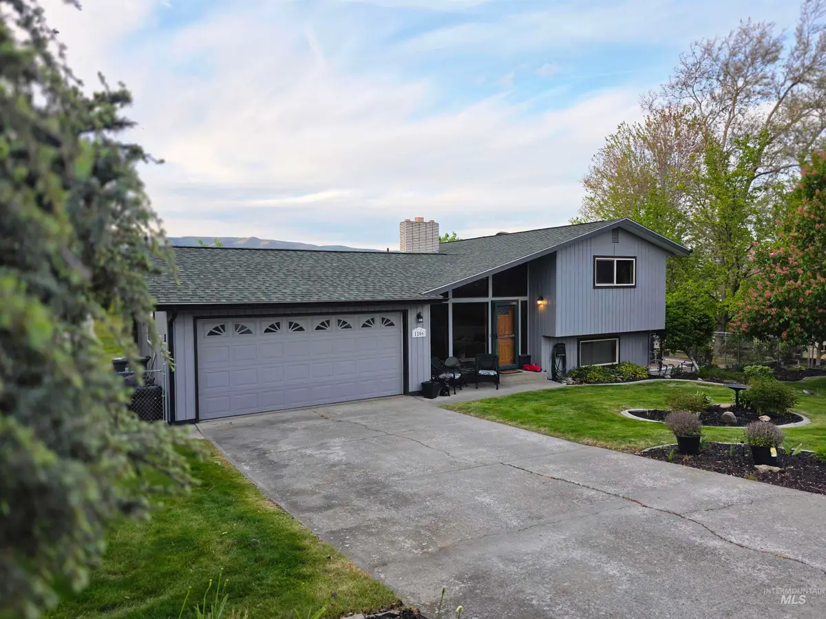1206 21st Ave, Clarkston, WA 99403 - #1