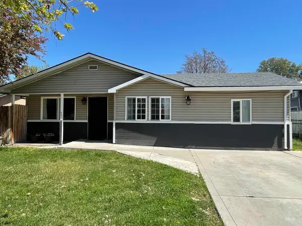 207 E Omaha St., Caldwell, ID 83605