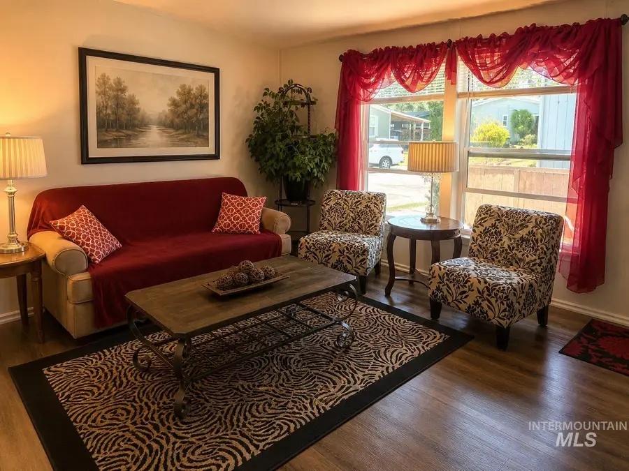 524 W Mesquite St, Boise, ID 83713 - #3