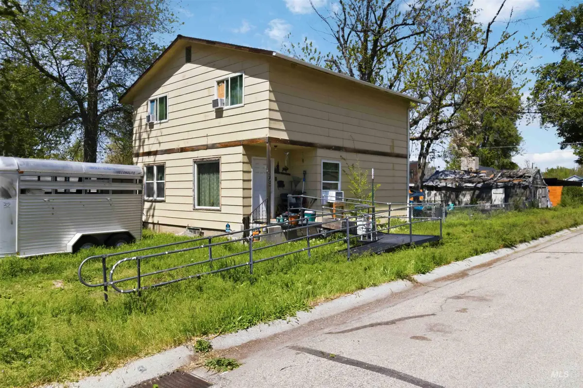 903 N Manville St, Boise, ID 83706 - #1
