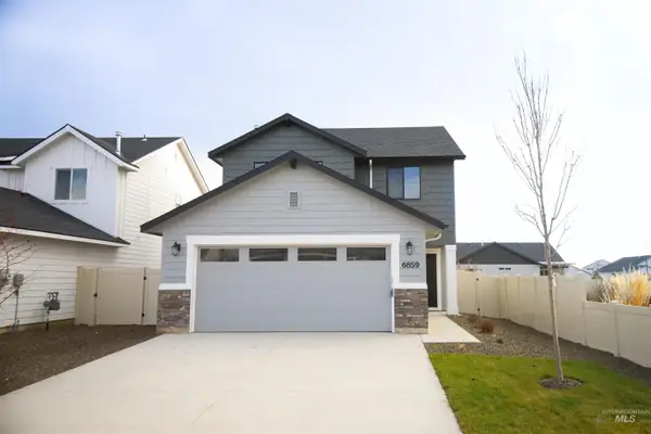 7462 W Trumbull Ct, Eagle, ID 83616