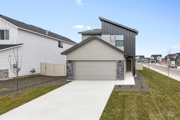 7458 W Trumbull Ct, Eagle, ID 83616