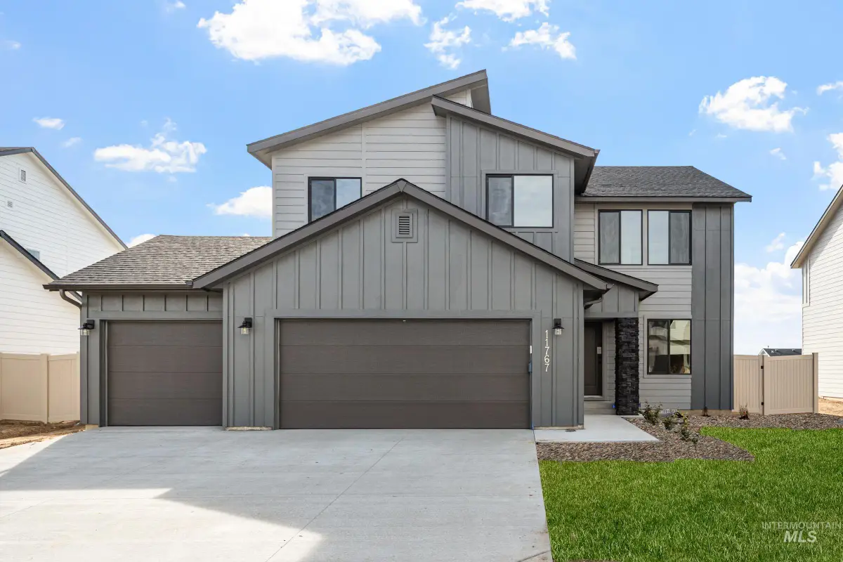 3785 W Piscina Dr, Meridian, ID 83642 - #1