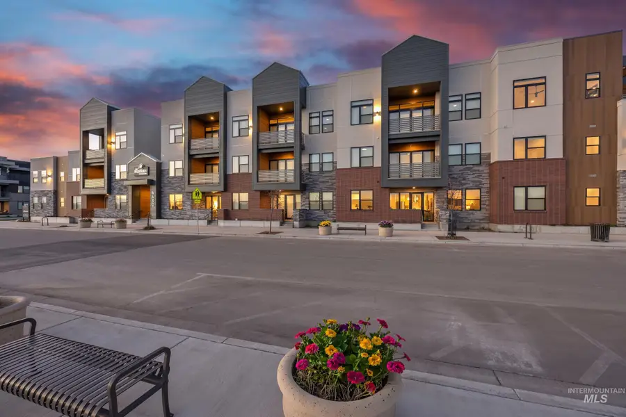 4430 E Haystack St #306, Boise, ID 83716 - #2