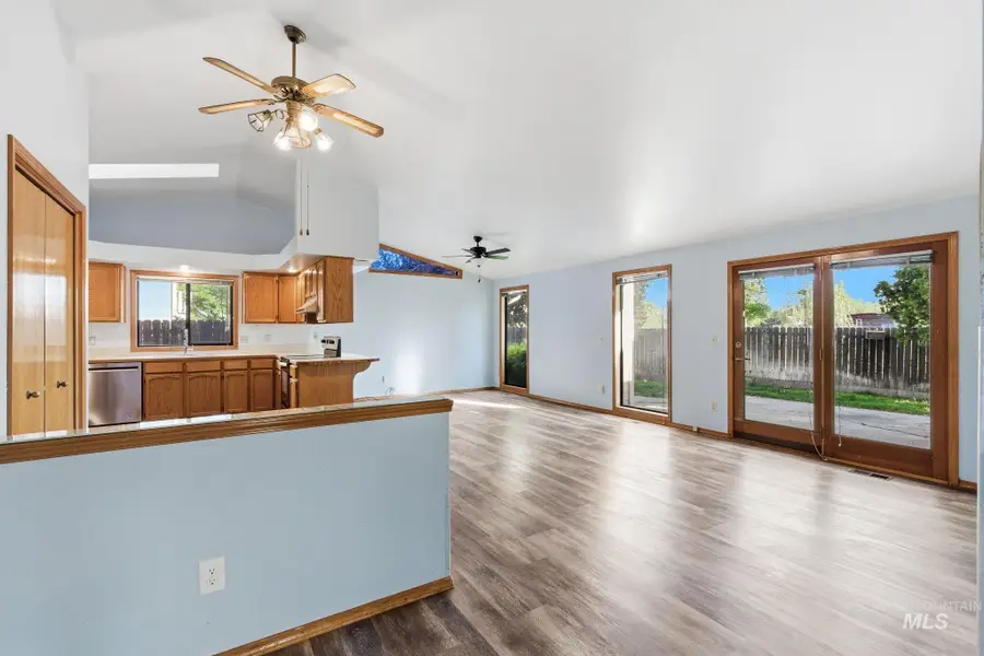7548 W Long Drive, Boise, ID 83704 - #3