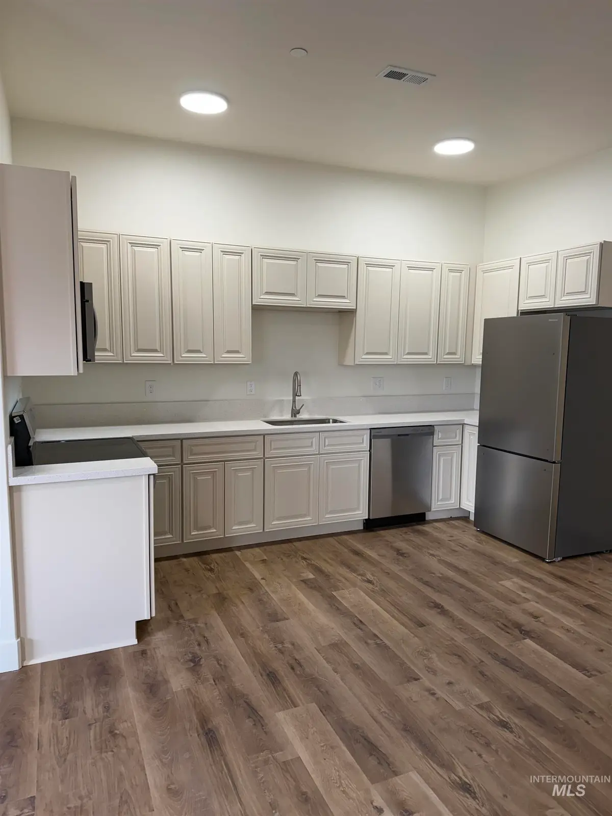 703 Locust St., Buhl, ID 83316 - #1