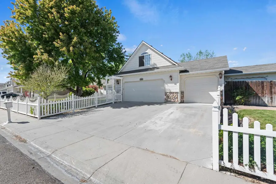 2346 W. Ocean Pointe Ave., Nampa, ID 83651 - #3