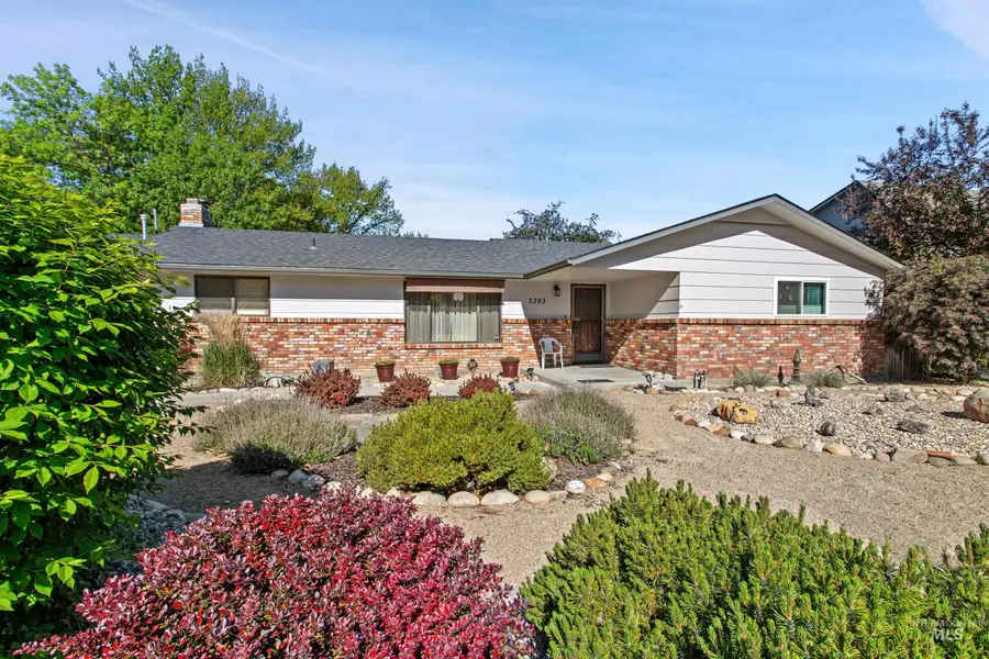 5393 N Fieldcrest Dr, Boise, ID 83704 - #2