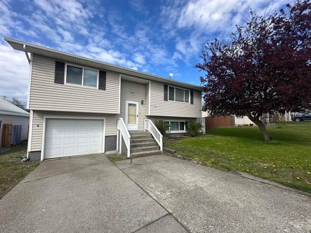 107 E South 7th Street, Grangeville, ID 83530 - #1