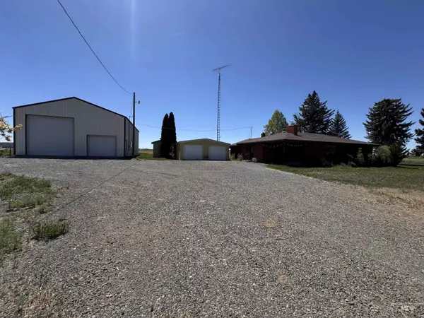 1119 East 3600 North, Buhl, ID 83316
