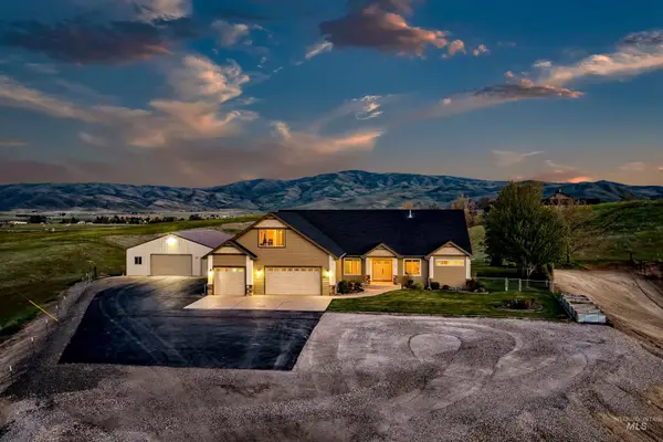 5880 Sweet Ola Hwy, Sweet, ID 83670