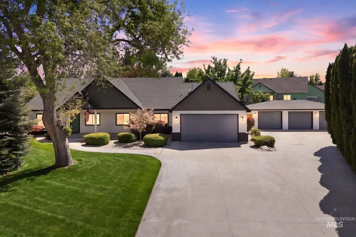 2425 S Morning Sun Crt, Nampa, ID 83686 - #1