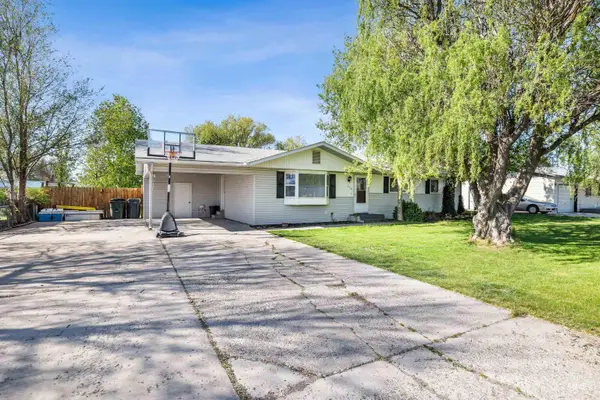 538 E Clark St, Paul, ID 83347
