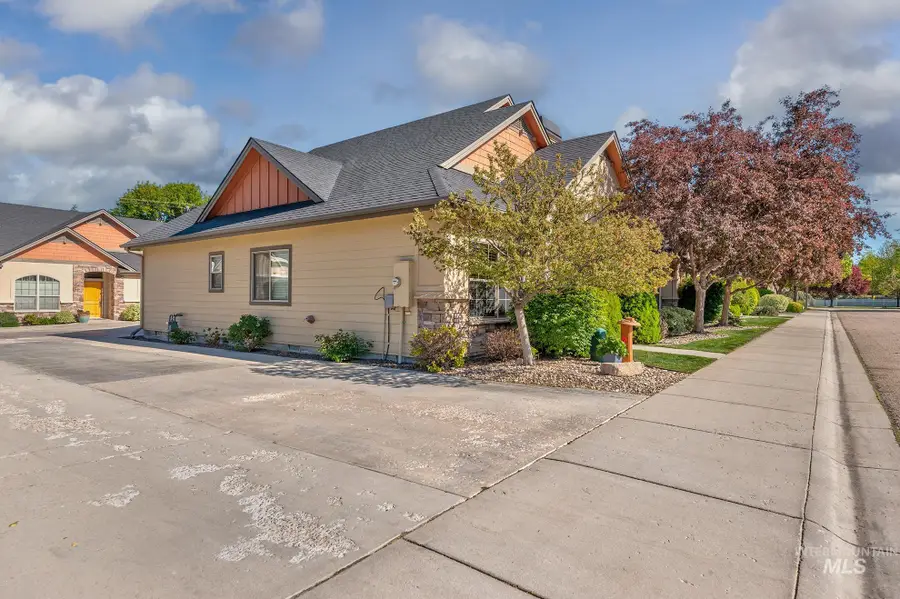 544 S Whisperwood Way, Boise, ID 83709 - #3