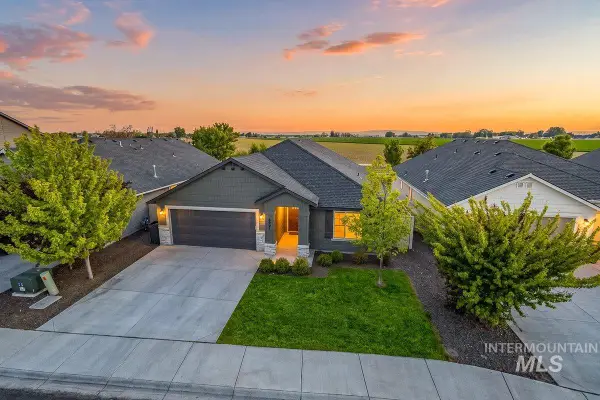 4997 W Grand Rapids Dr, Meridian, ID 83646