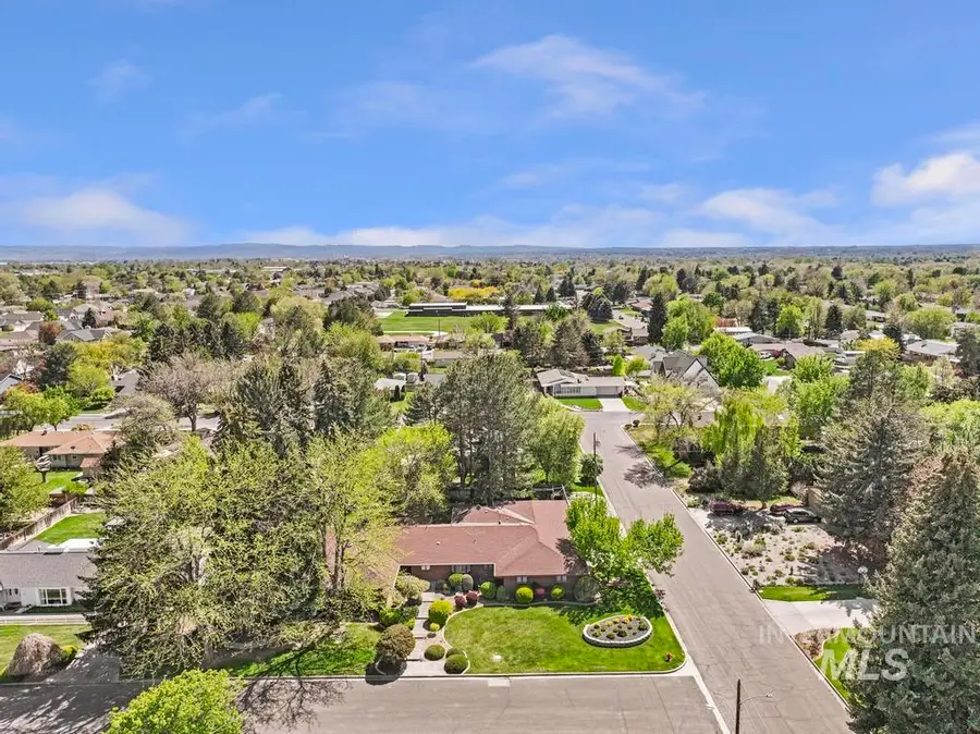 2018 Rancho Vista Dr, Twin Falls, ID 83301 - #2
