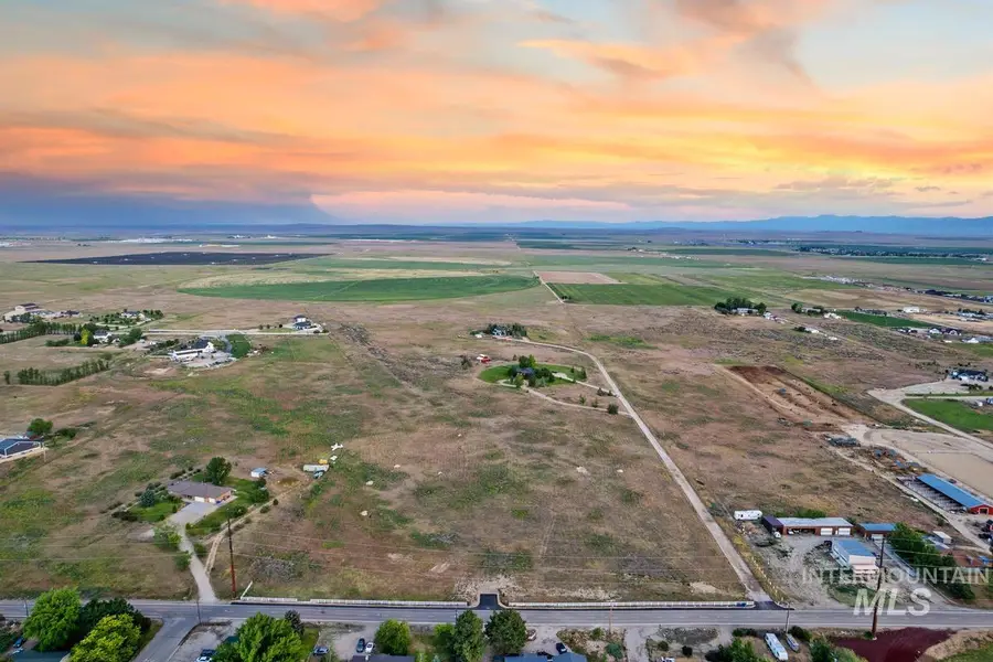 9661 W Kuna Rd., Kuna, ID 83634 - #2