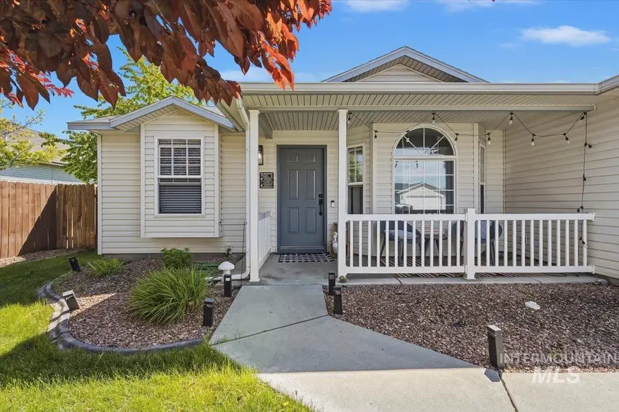 1020 Fox Brush St, Caldwell, ID 83607 - #3
