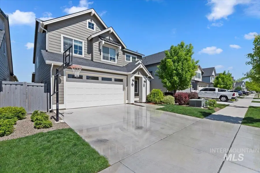 10128 Irongate Dr, Nampa, ID 83687 - #3
