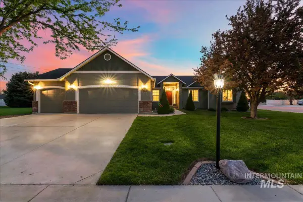 17203 N Midsummers Lane, Nampa, ID 83687