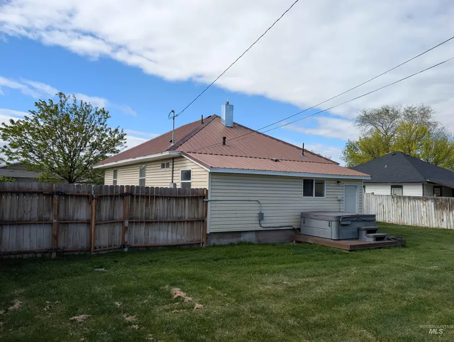 920 2nd Ave W, Twin Falls, ID 83301 - #2