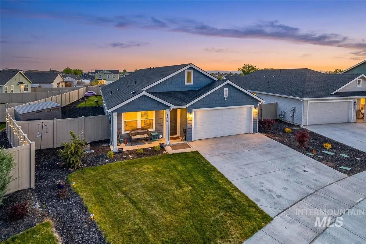 8557 Velvet Ash St, Nampa, ID 83687 - #1