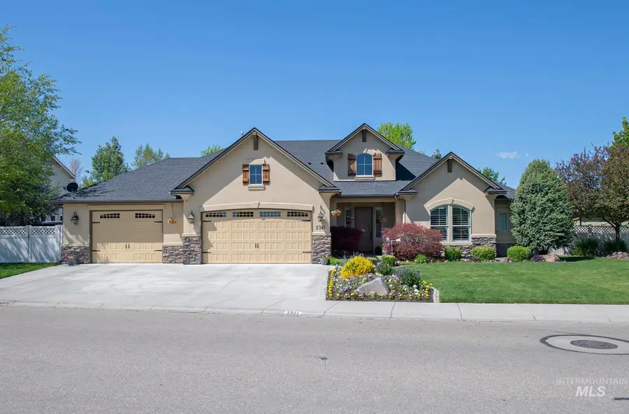 2341 W San Remo Dr, Meridian, ID 83646 - #2