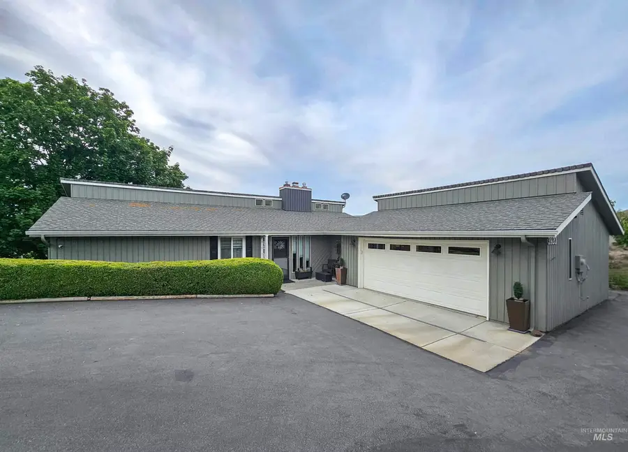 3920 Country Club Drive, Lewiston, ID 83501 - #2