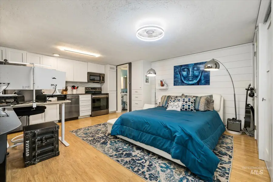 1005 N 9th St #13, Boise, ID 83702 - #3