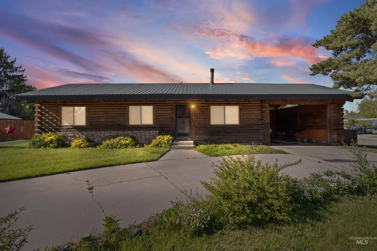 2009 Glen View Drive, Nampa, ID 83686 - #1