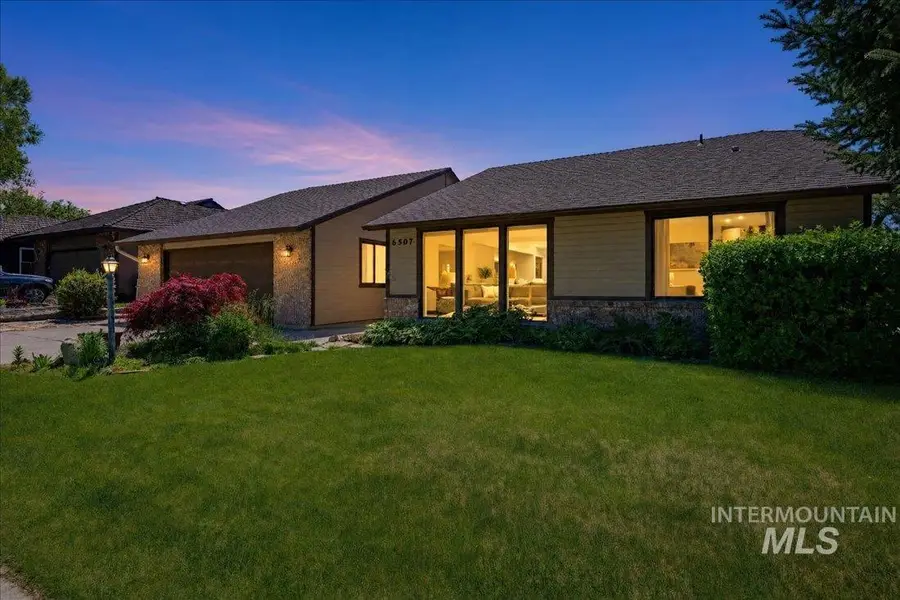 6507 W Summer Hill Drive, Boise, ID 83714 - #2