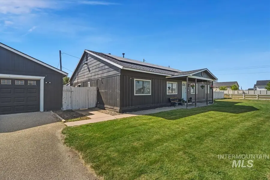 3717 E Locust Ln, Nampa, ID 83686 - #2
