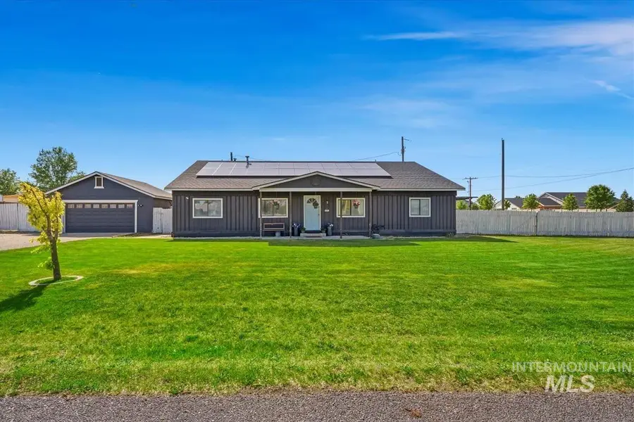 3717 E Locust Ln, Nampa, ID 83686 - #3